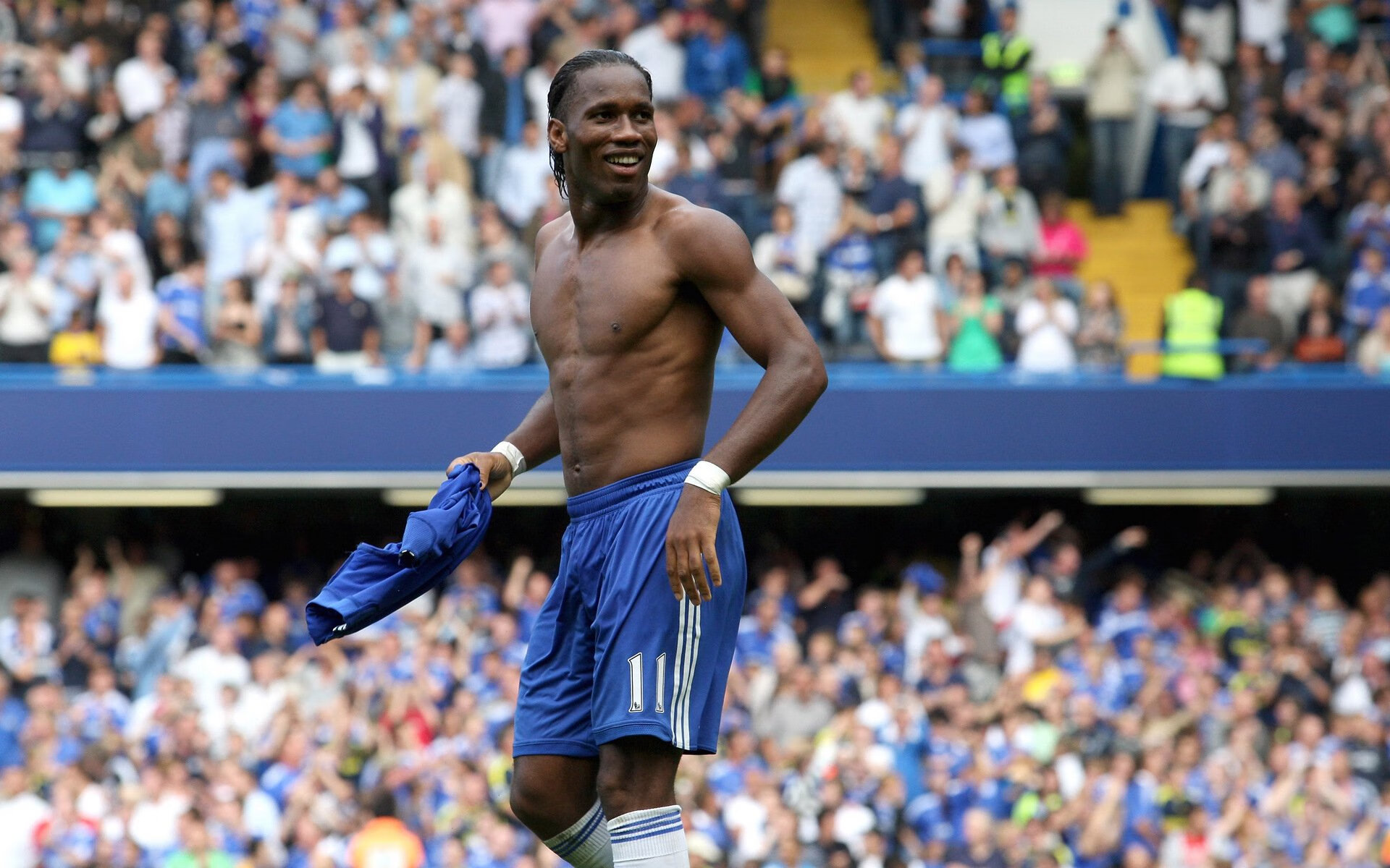 混合泳选手突尼斯稳定输出高分，混合泳夺冠